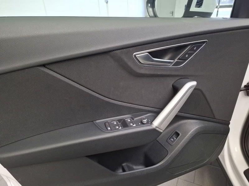Audi Q2 Q2 35 TDI S tronic Business Advanced NAVI LED COCKPIT