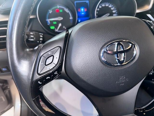 Toyota C-HR 1.8 Hybrid E-CVT Trend