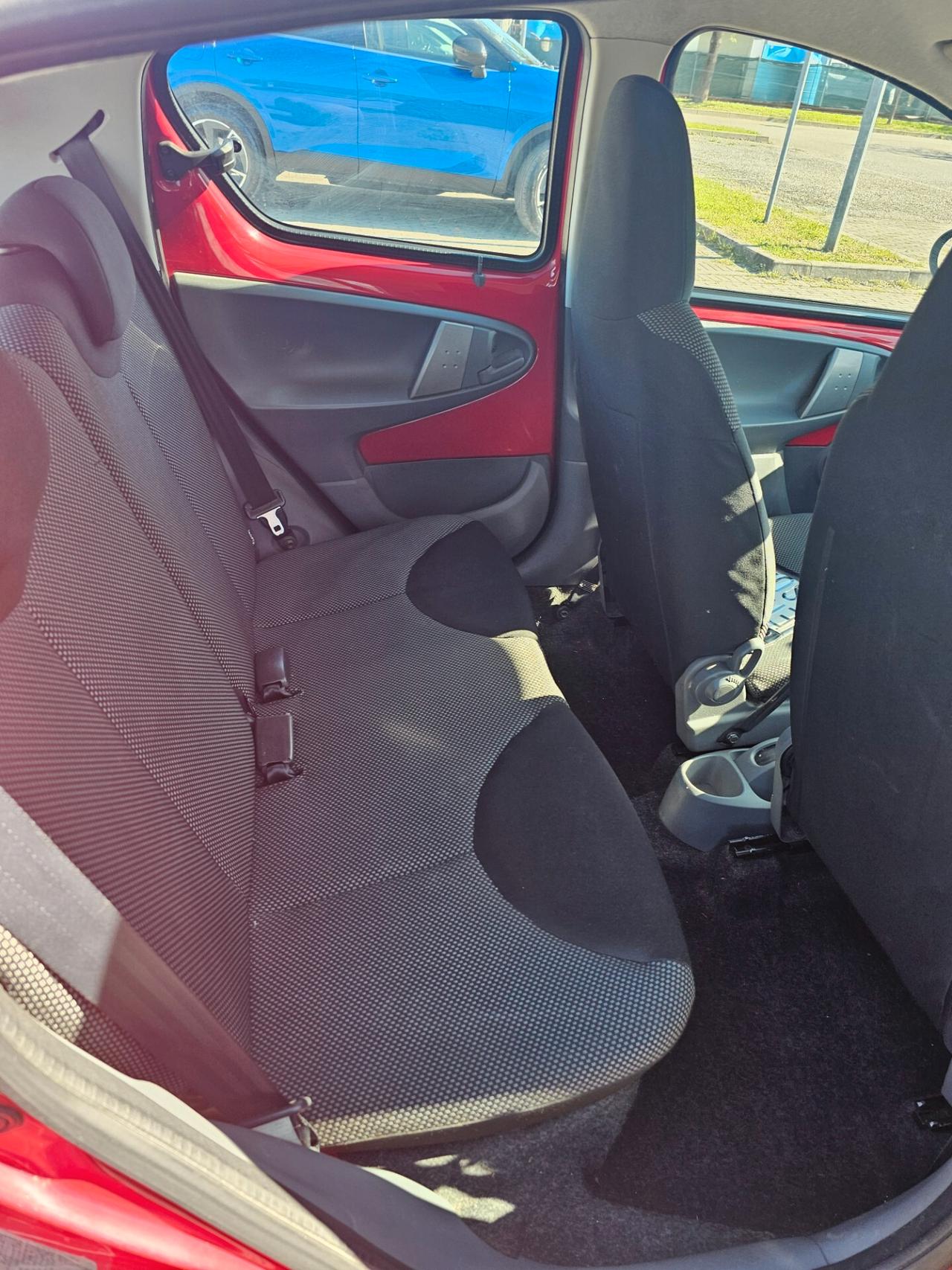 Toyota Aygo 1.0 12V VVT-i 5 porte Now