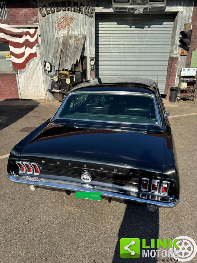 FORD Mustang 2 porte hardtop