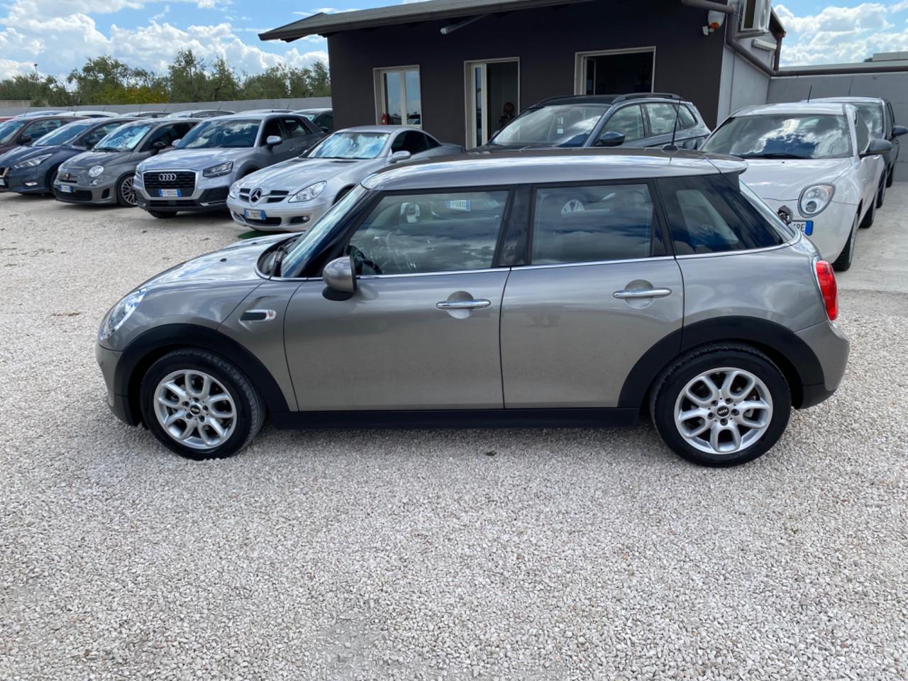 Mini Mini 1.5 One D Business