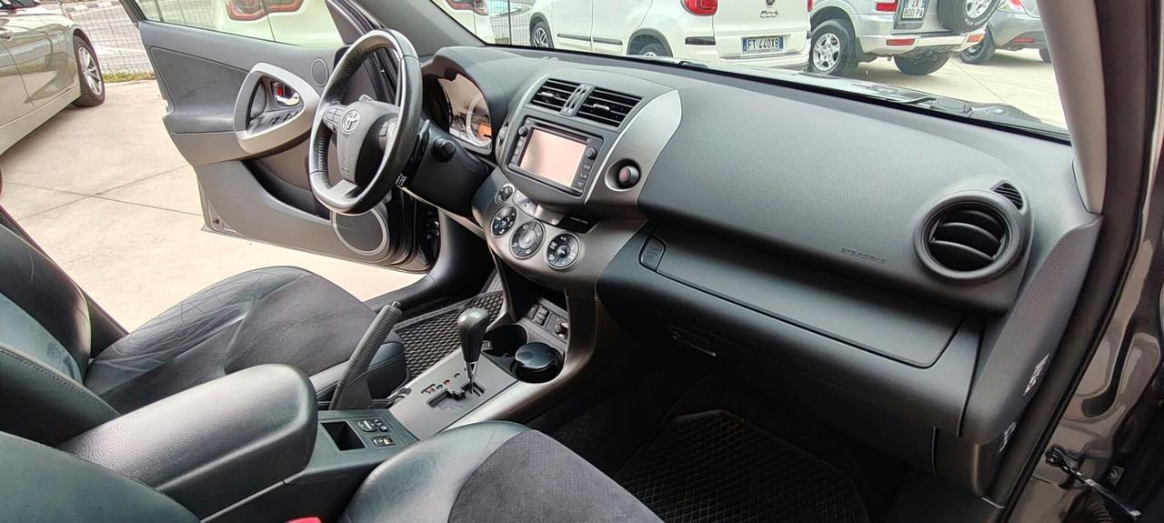 Toyota RAV 4 RAV4 2.2 D-4D 150 CV "AUTOMATICA"