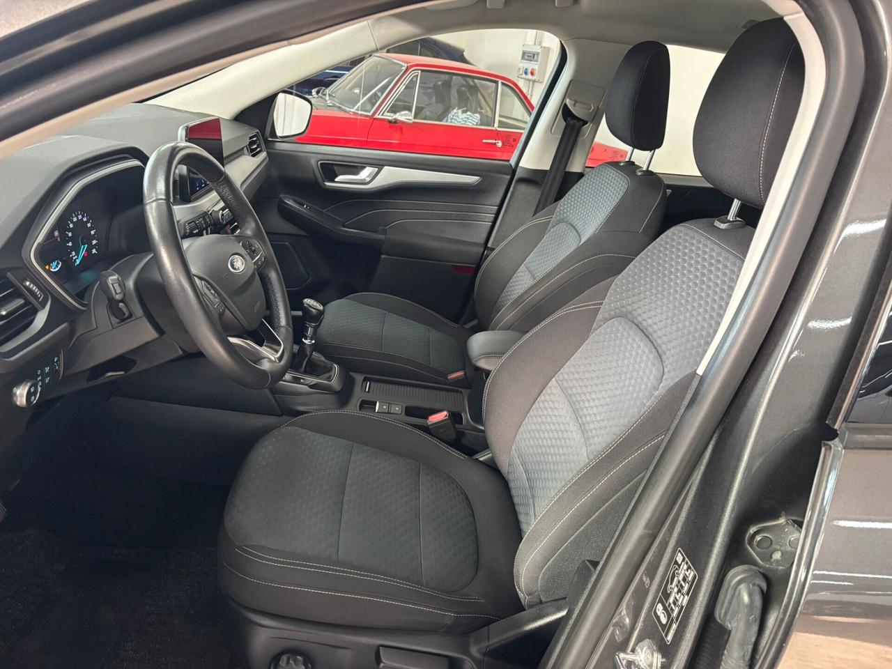 Ford Kuga 2.0 EcoBlue Hybrid 150 CV 2WD Connect