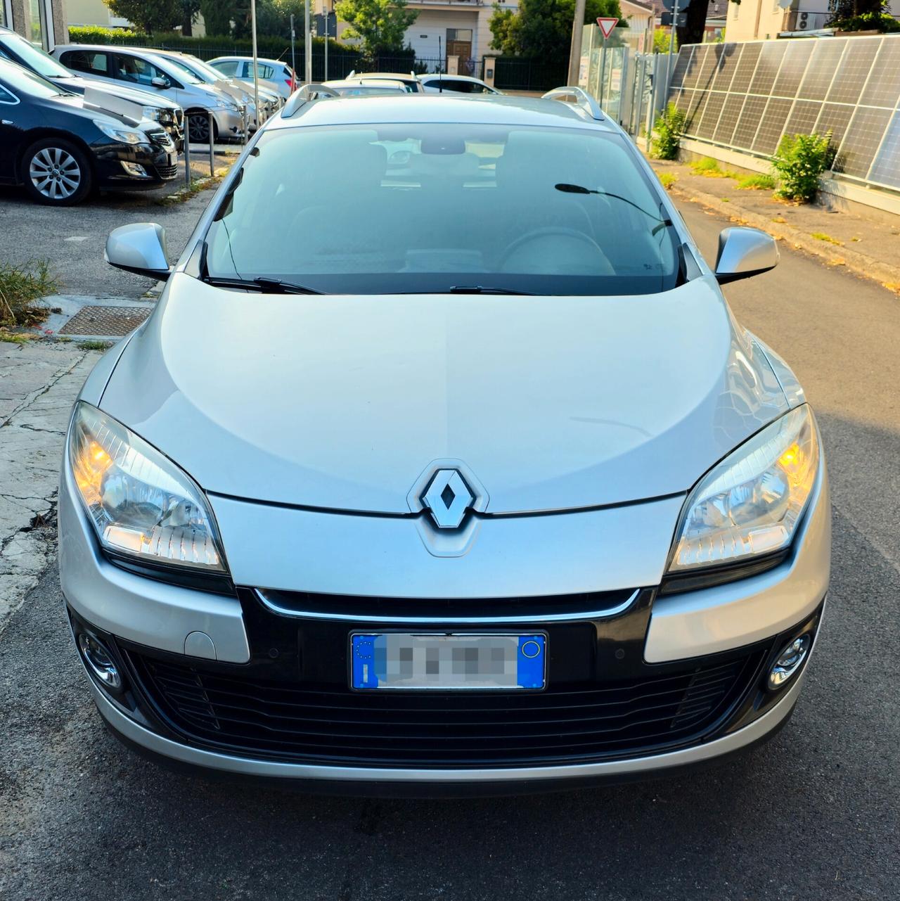 Renaul Megane Sportour full optional garantita 12 mesi