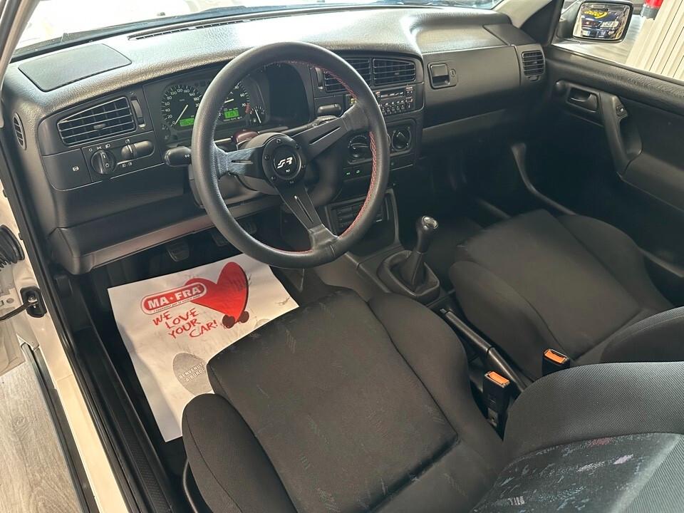 Volkswagen Golf GTI 2.0 16v 3p - ASI CRS