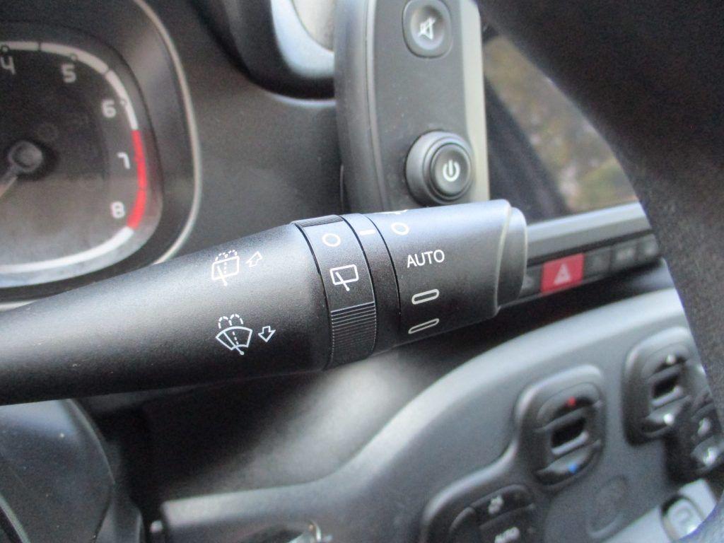 Fiat Panda 1.0 Hybrid Cross CarPlay/Sensori