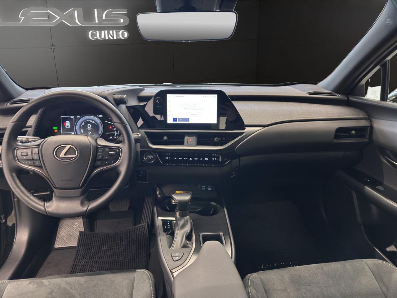 Lexus UX 250h 2.0 Urban 2wd cvt