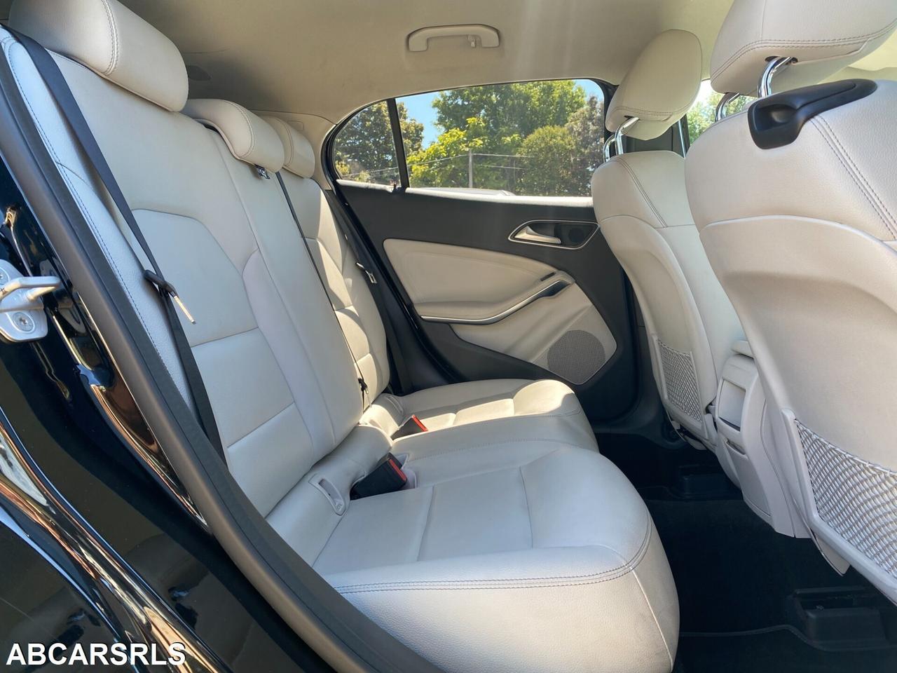 MERCEDES - Classe GLA - GLA 200 d Automatic 4Matic