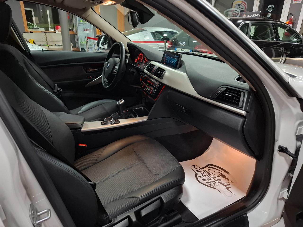 Bmw 320d Luxury Berlina