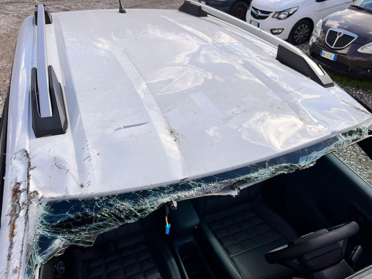 Fiat Grande Panda 1.2 Hybrid 110 CV S&S La Prima