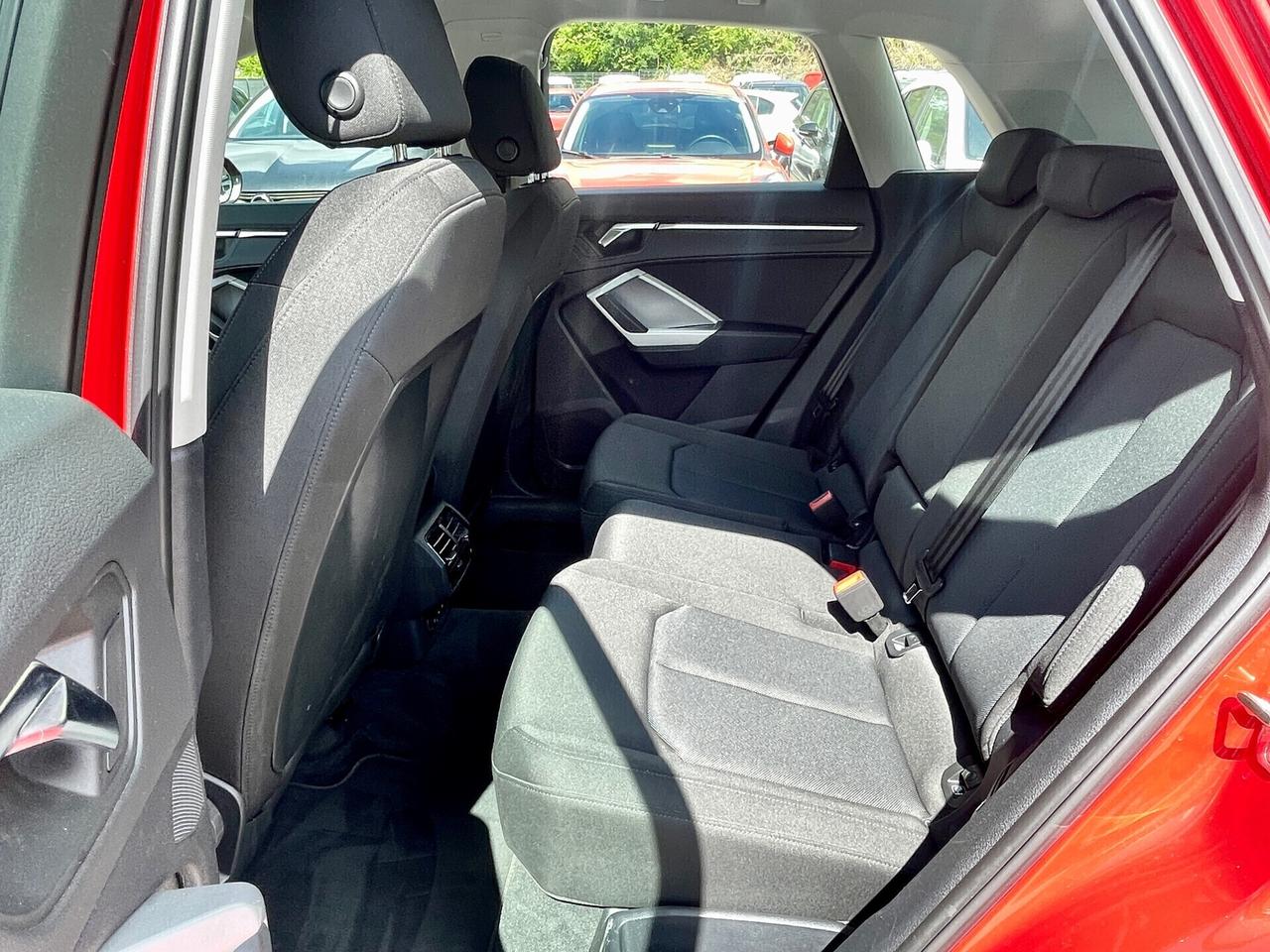 Audi Q3 2.0 TDI 150CV S tronic 2021