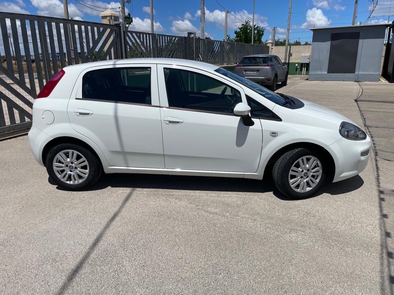 Fiat Punto 1.3 MJT 95 CV 5 porte Lounge-NAVIGATORE-CRUISE CONTROL