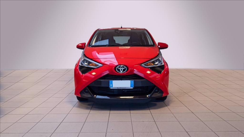 TOYOTA Aygo 5p 1.0 x-play 72cv del 2020
