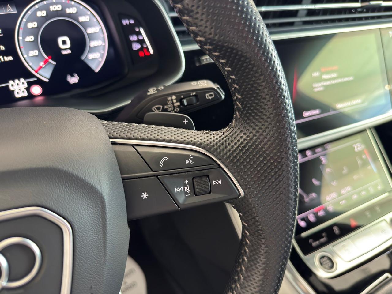 AUDI Q7 II 2019 50 3.0 tdi mhev quattro tiptronic 7p.ti