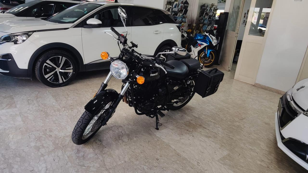 Benelli Imperiale 400