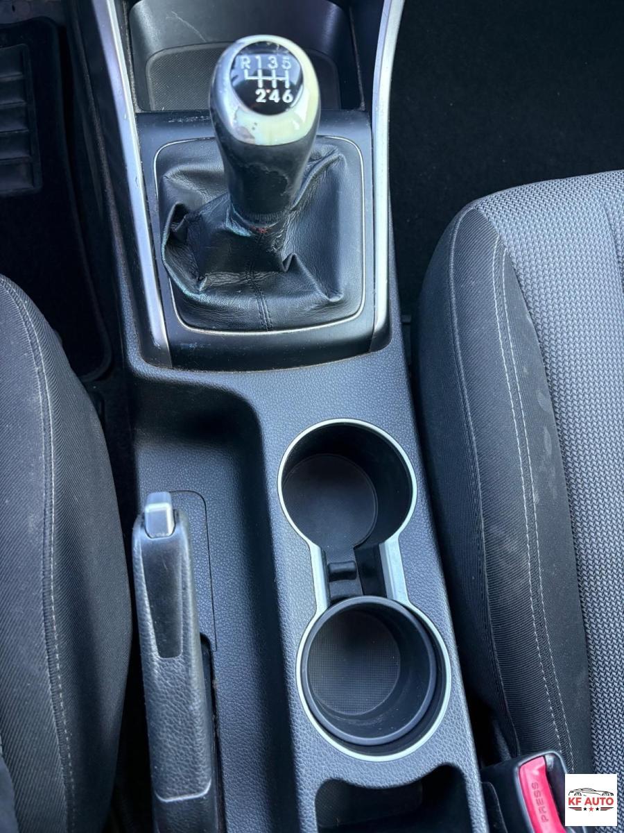 HYUNDAI - i30 - 1.6 CRDi 5p. Classic