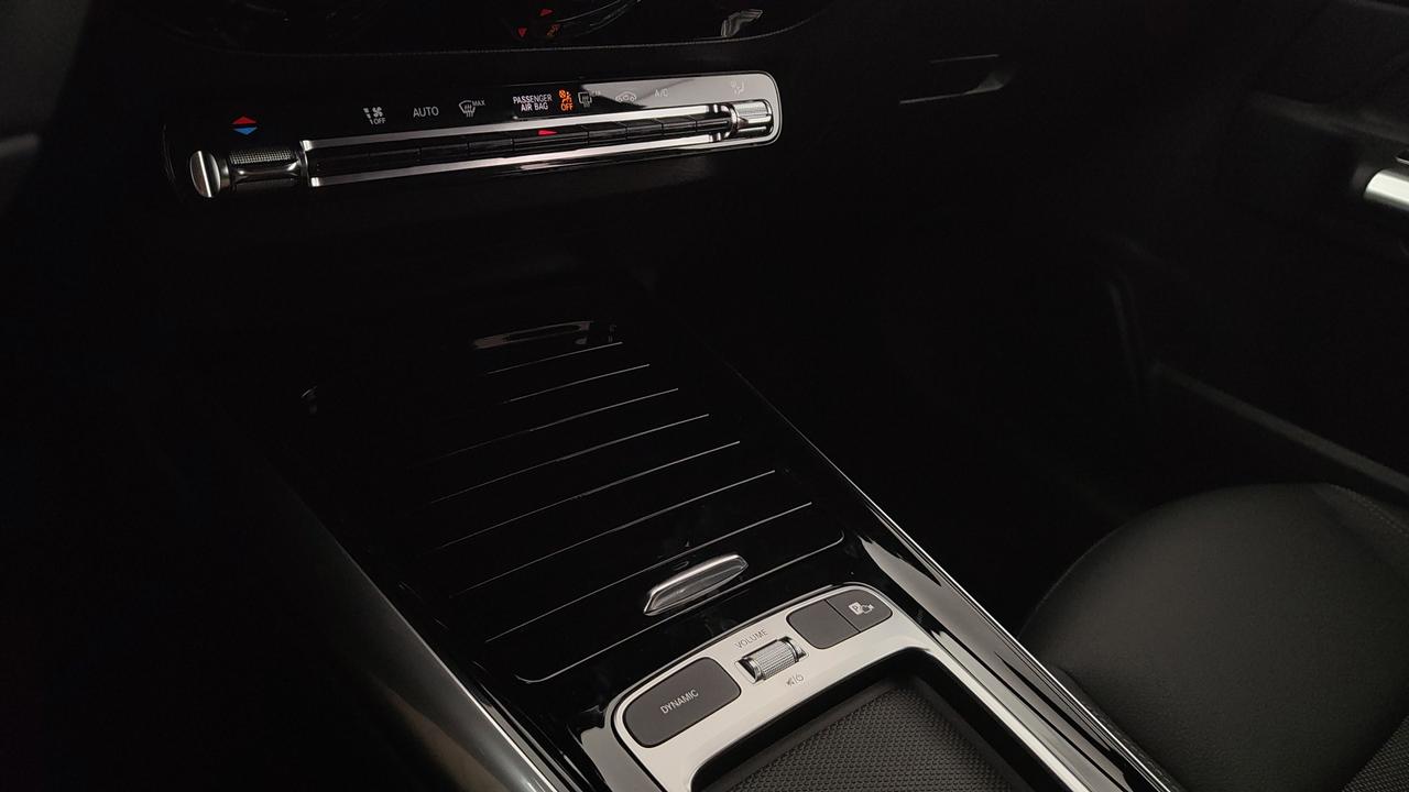 Mercedes-Benz B 180 d