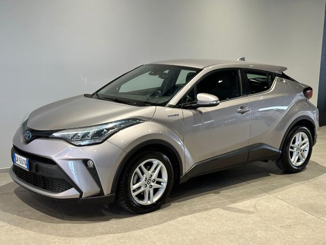 TOYOTA C-HR 1.8 Hybrid E-CVT Active