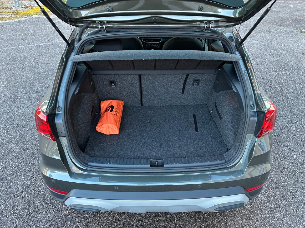 Seat Arona 1.0 TGI XPERIENCE *PREZZO REALE*