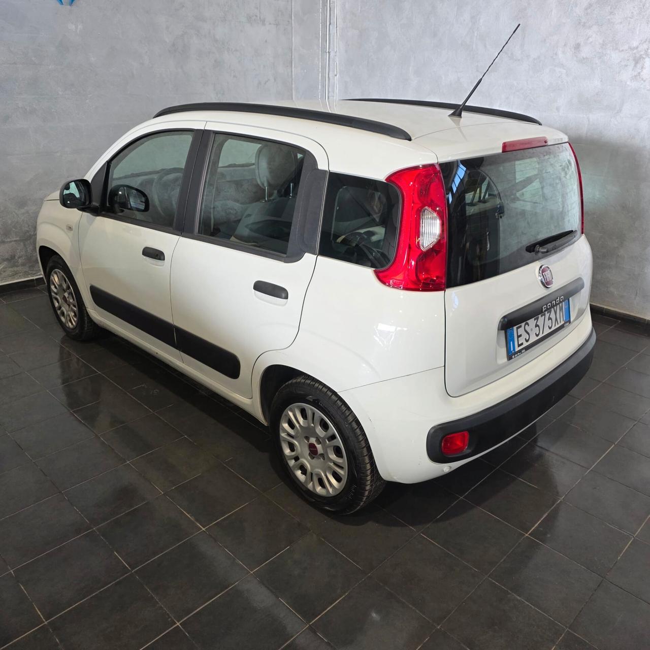 Fiat Panda 1.2 BENZINA NEOPATENTATI