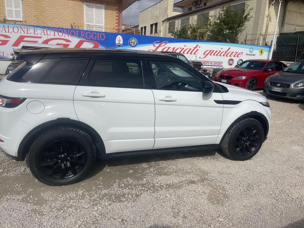 Land Rover Range Rover Evoque Range Rover Evoque 2.2 TD4 5p. Dynamic