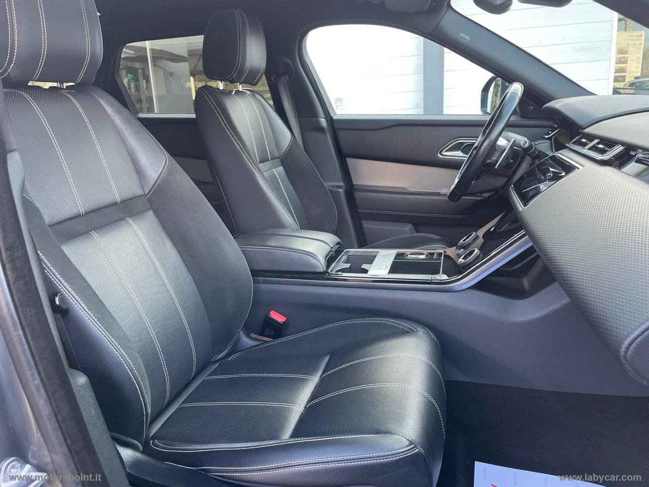 LAND ROVER RR Velar 3.0 V6 SD6 300 R-Dynamic HSE