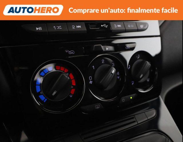 LANCIA Ypsilon 1.0 FireFly 5 porte S&S Hybrid Ecochic Silver