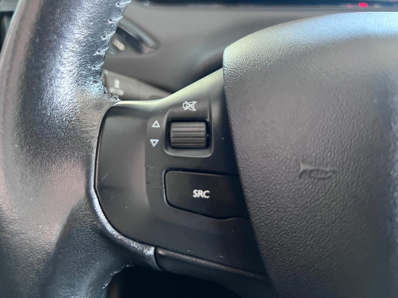 Peugeot 208 PureTech 82 5 porte Access