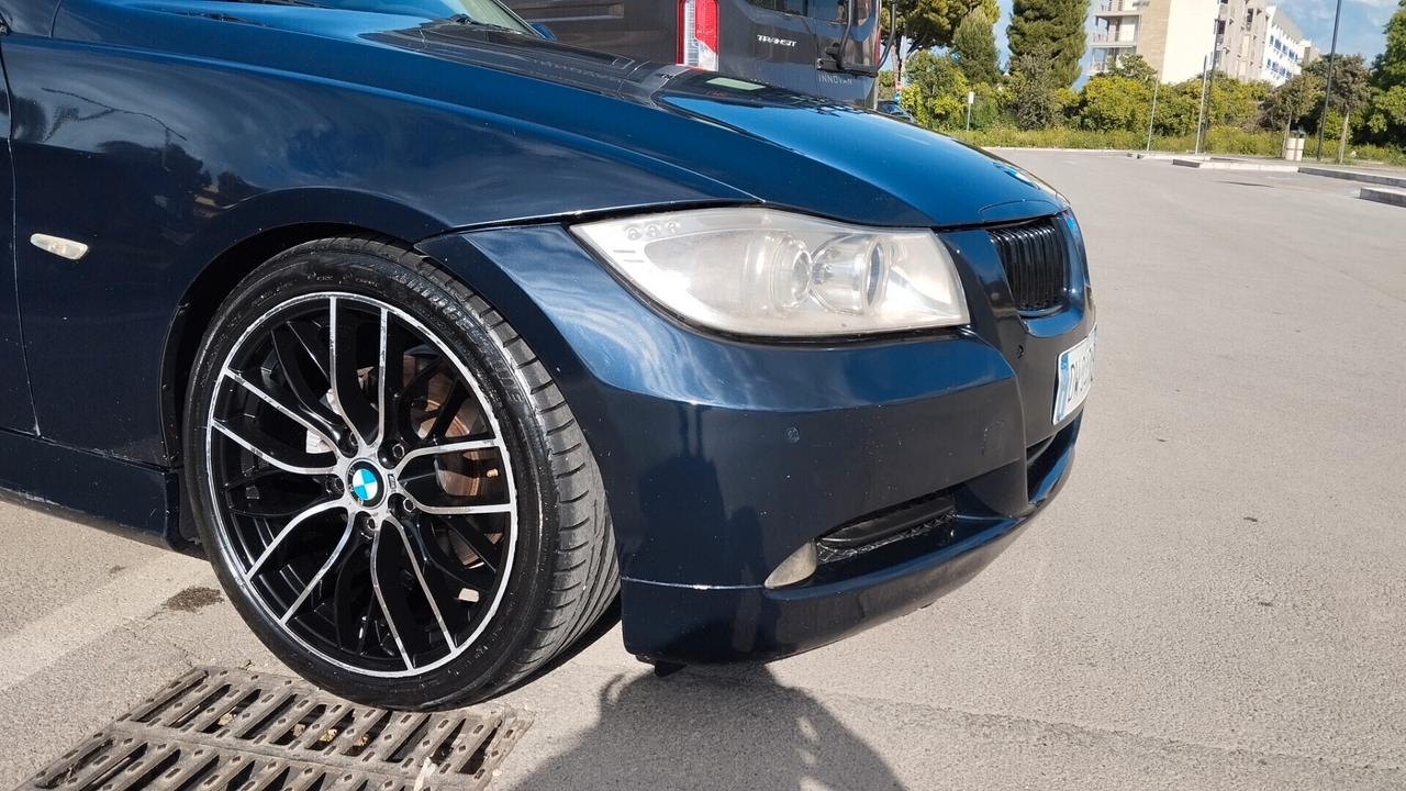 BMW 320 D 2.0 TDI SPORT-2009