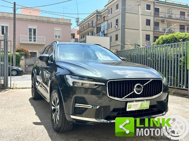 VOLVO XC60 Momentum pro MILD HYBRID B4