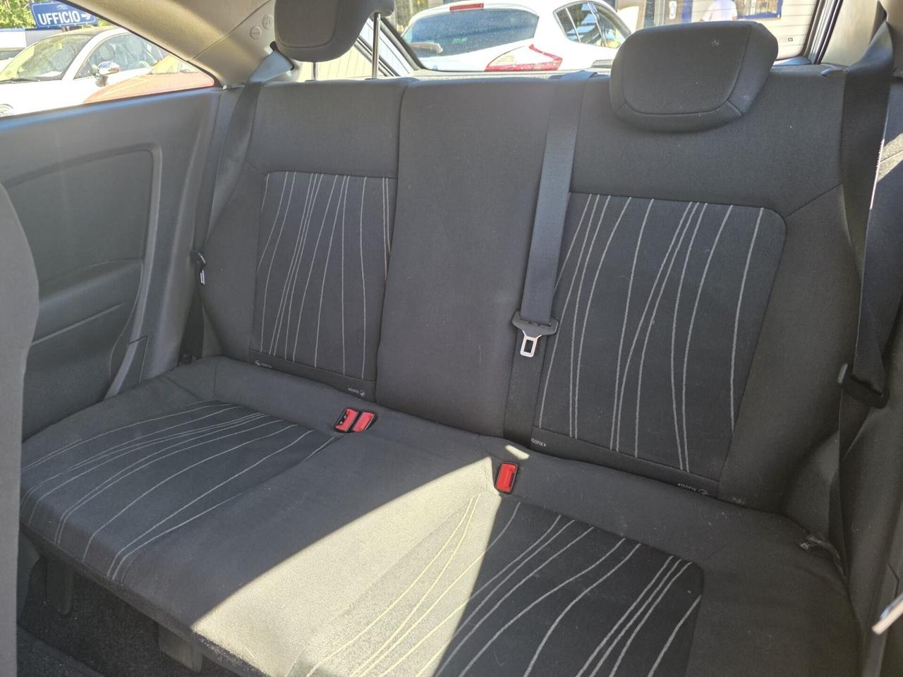 Opel Corsa 1.2 3 porte Club