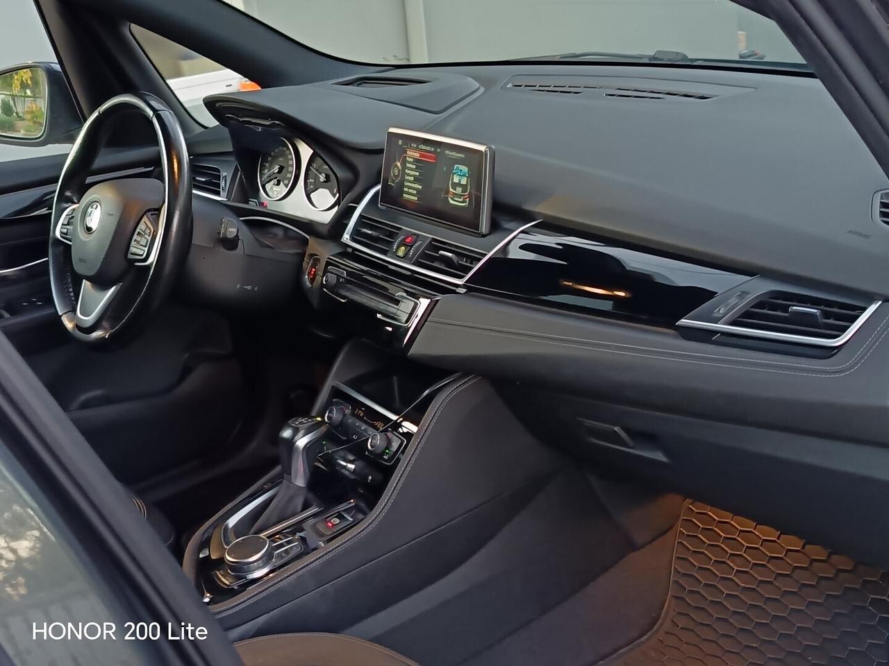 BMW 218 d Active Tourer Luxury -ProMMo