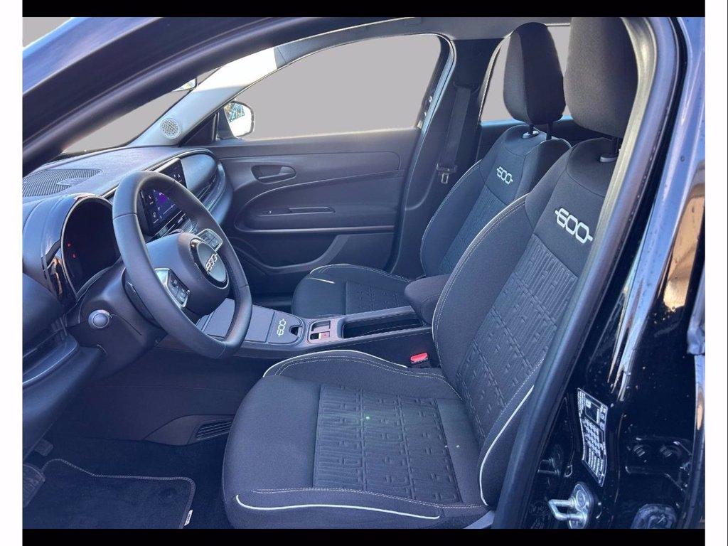 FIAT 600 1.2 hybrid 110cv auto del 2025