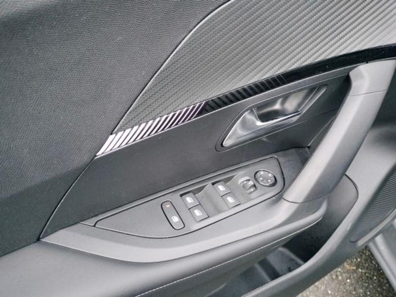 Peugeot 2008 2008 PureTech 100 S&S Allure