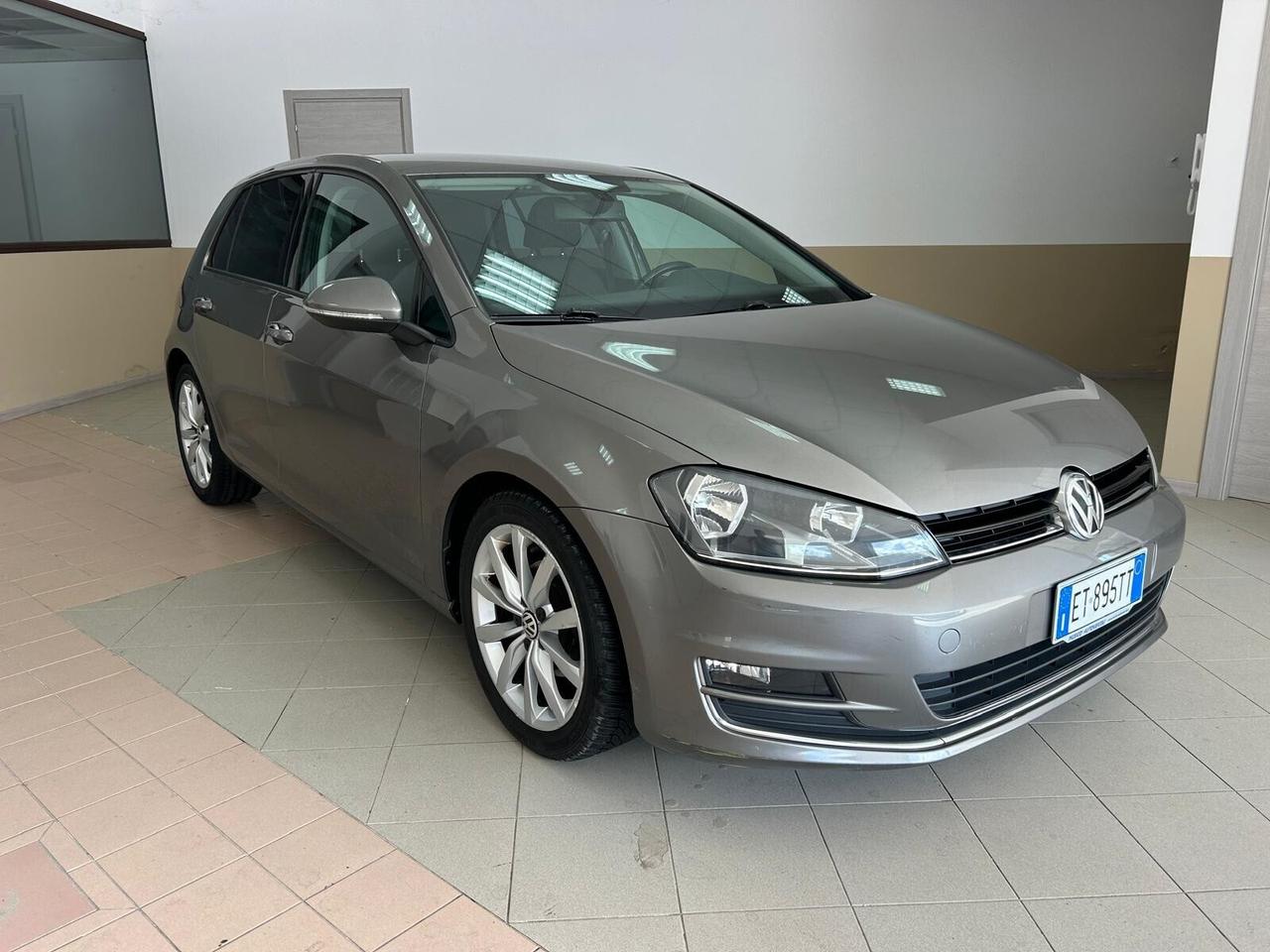 Volkswagen Golf 1.6 TDI DSG 5p. Highline BlueMotion Technology