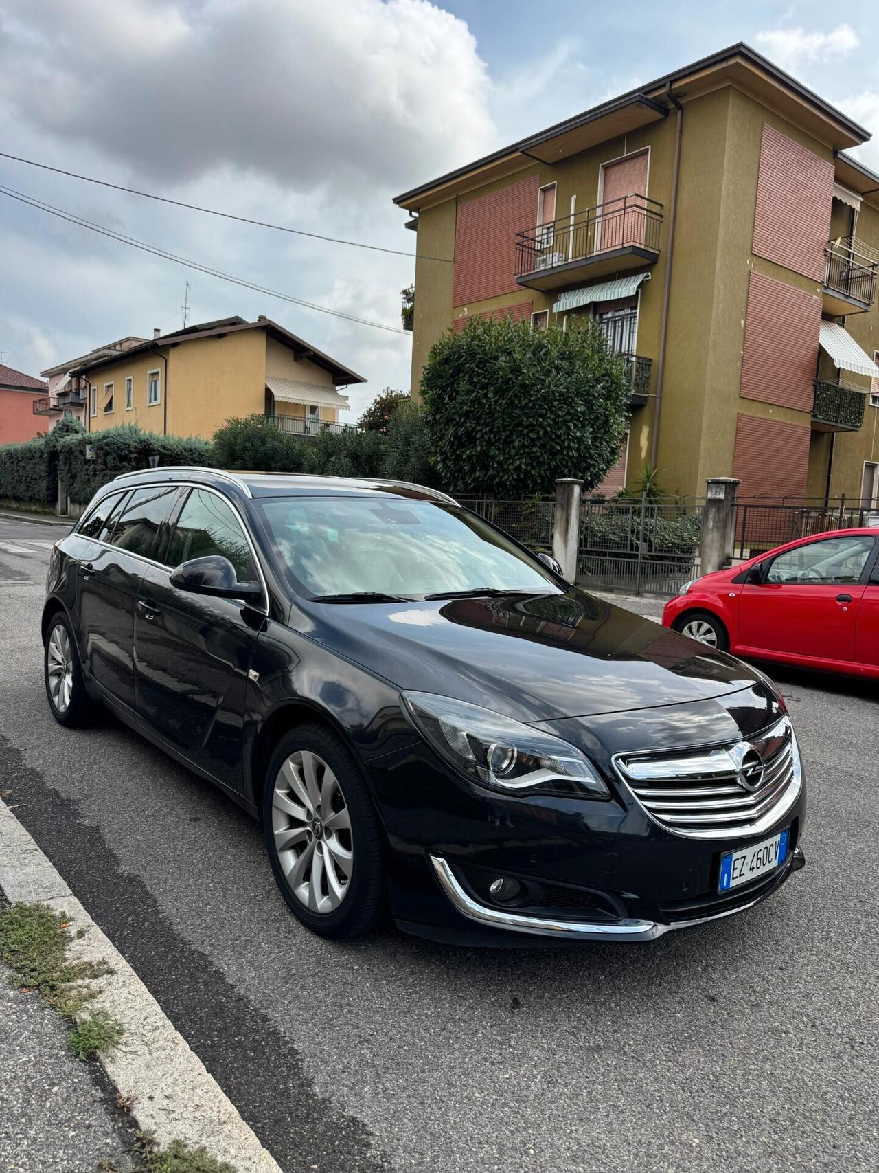 Opel Insignia 2.0 CDTI Sports Tourer INTERNI PELLE