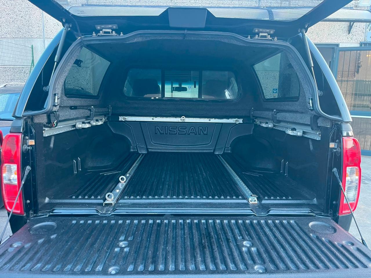 Nissan Navara 2.5 dCi 190CV PLATINUM EVO