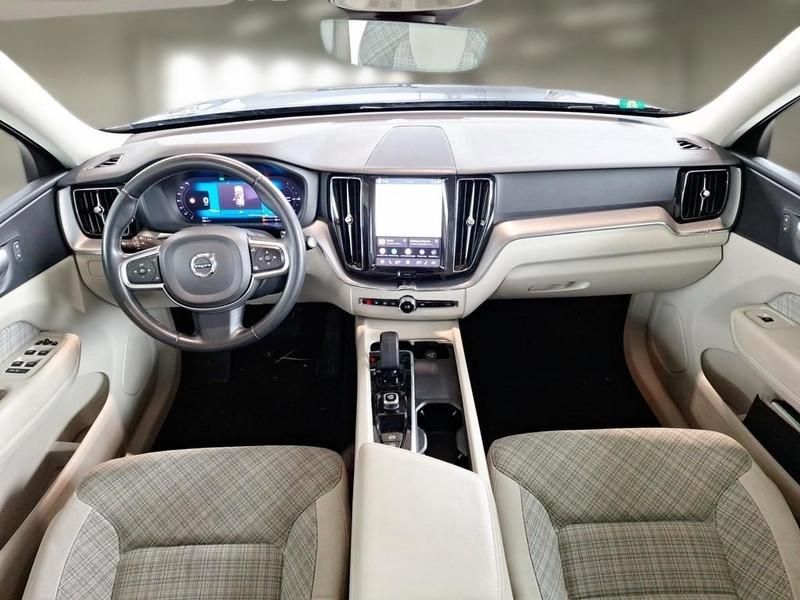 VOLVO XC60 T6 PLUG-IN AWD AUTO CORE SUV
