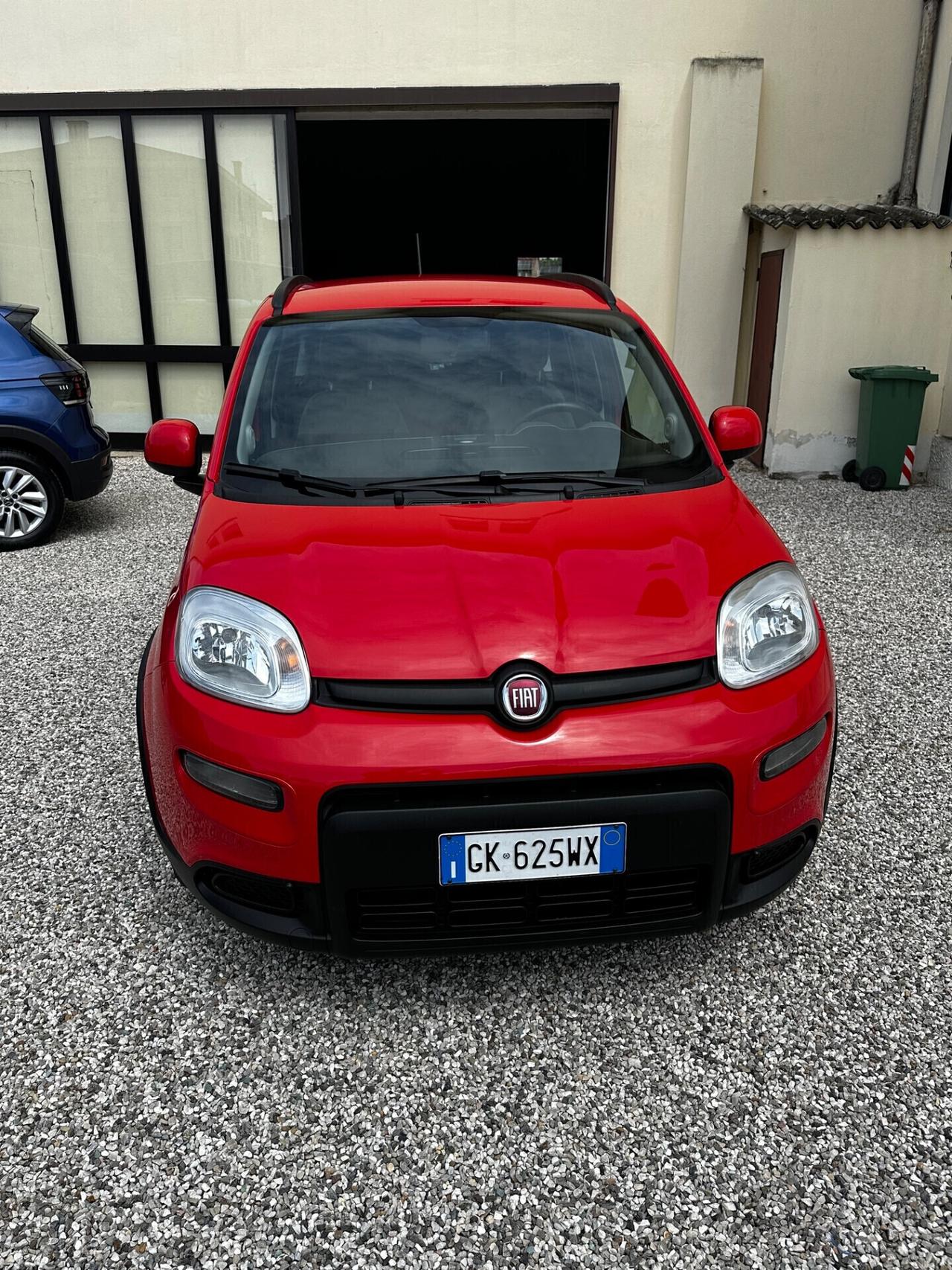 Fiat Panda 1.0 FireFly S&S Hybrid Red