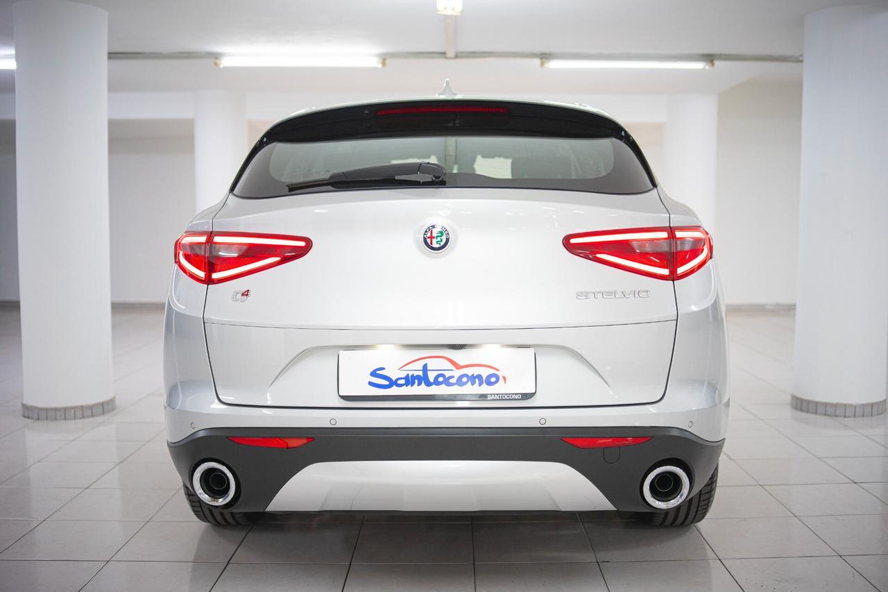 Alfa Romeo Stelvio 2.2 Turbodiesel 190 CV AT8 Q4 Super