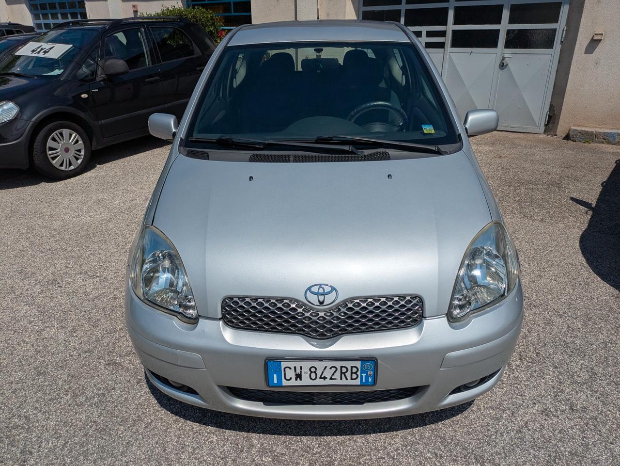 TOYOTA YARIS 1.0 BENZINA 65cv