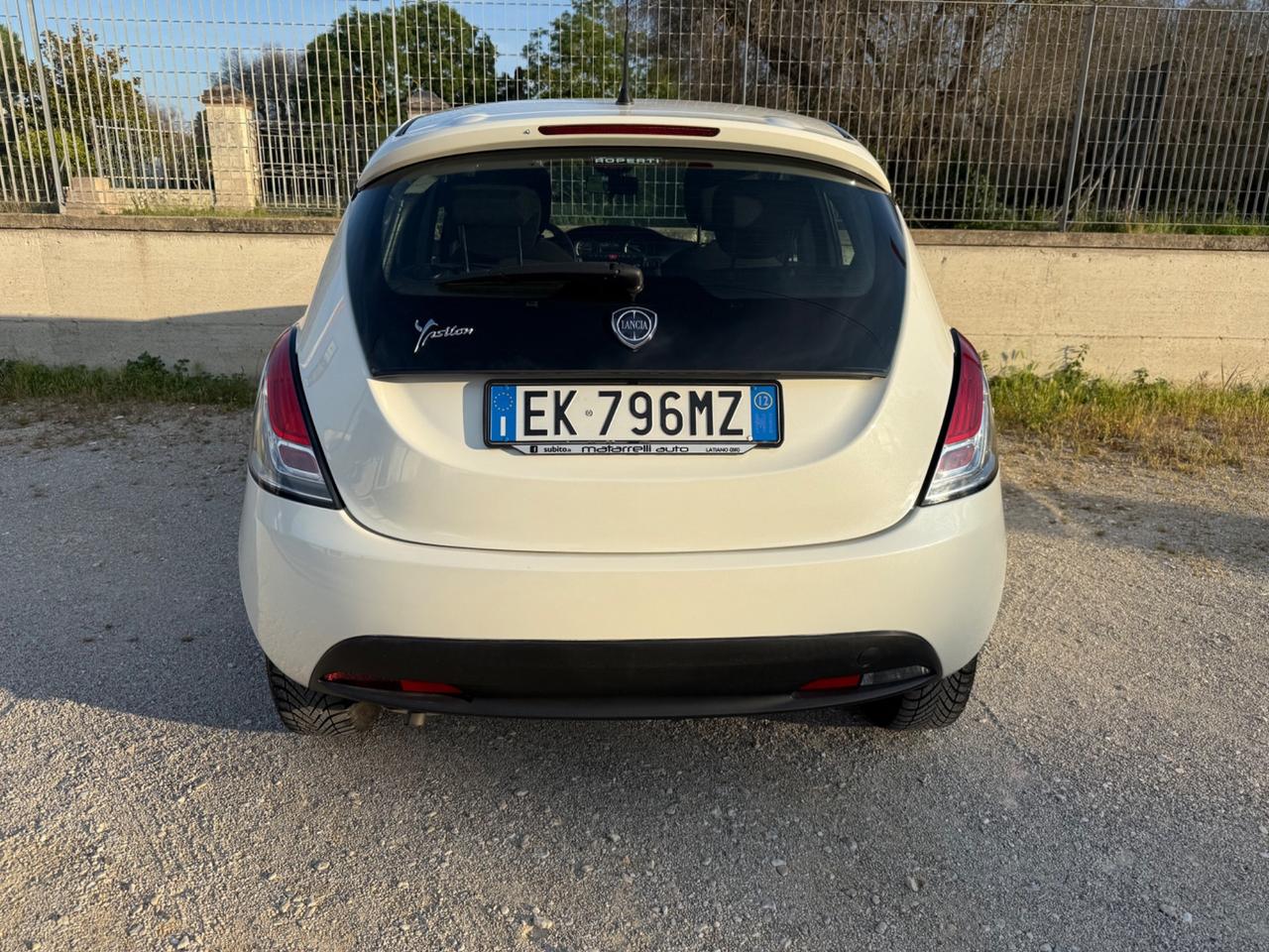 Lancia Ypsilon 1.2 69 CV 5 porte S&S Platinum