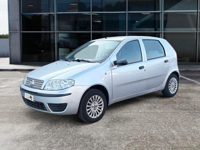Fiat Punto 5 Porte Punto 5p 1.2 BENZ 69 CV Classic OK NEOPATENTATI