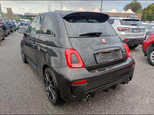 Abarth 695 - 695 1.4 t-jet 180cv auto