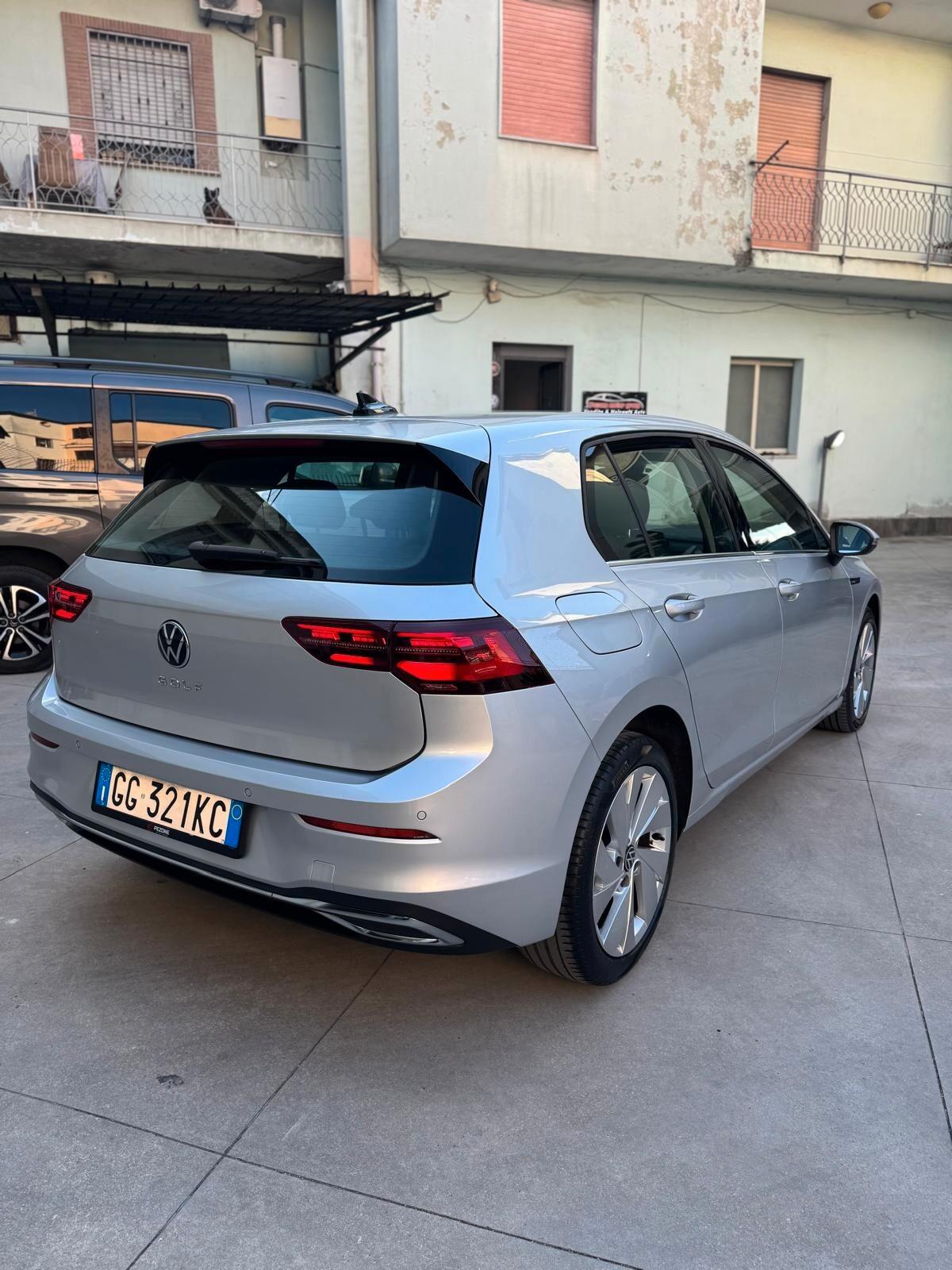Volkswagen Golf 2.0 TDI SCR Style