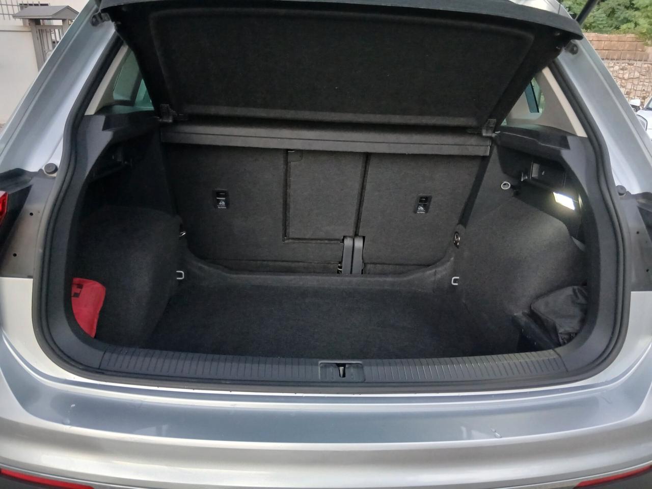 Volkswagen Tiguan 2.0 TDI 150 CV DSG Elegance