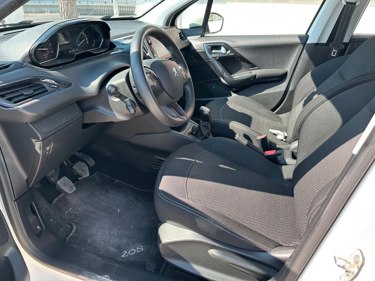 Peugeot 208 1.5 BlueHDi 75CV Allure