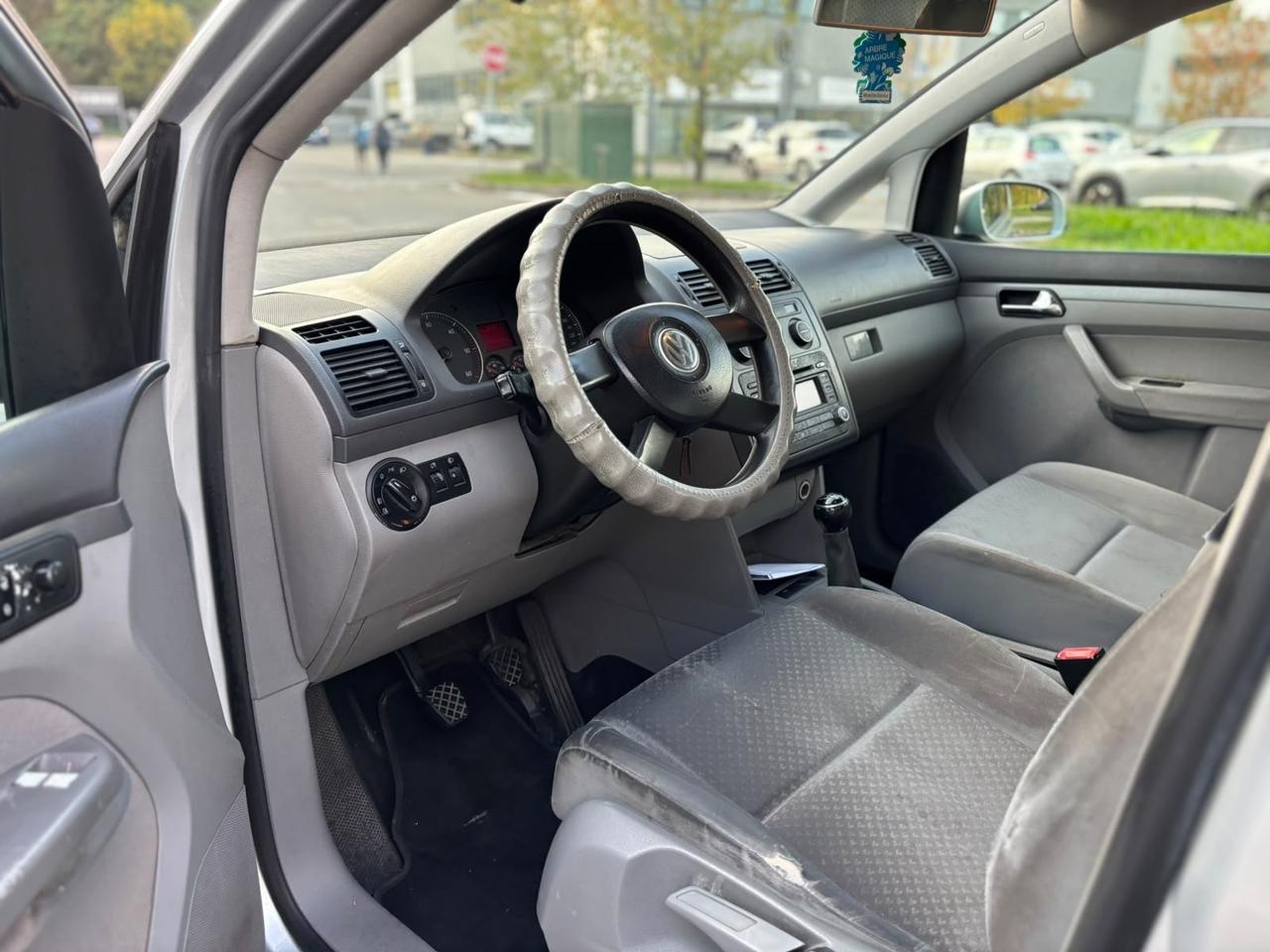 Volkswagen Touran 1.9 TDI 105CV *Neopatentati*Cerchi*