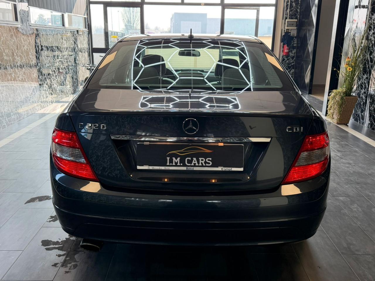 Mercedes-benz C 220 CDI BlueEFFICIENCY Avantgarde