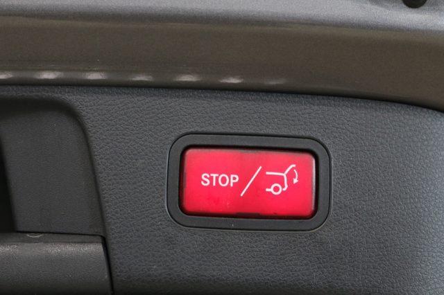 MERCEDES-BENZ GLA 200 d Automatic 4Matic Sport